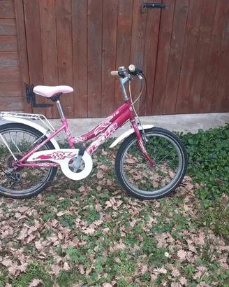 Bicicletta da bambina Atala con cambio shimano.