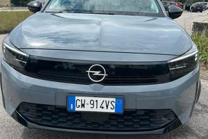 Opel Corsa 2024 solo 21000 km