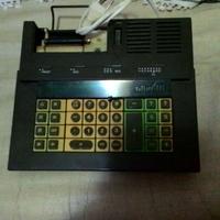 Calcolatrice vintage OLIVETTI Lettera 32