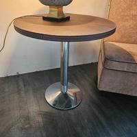 antico Tavolino rotondo in pelle e metallo