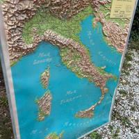 Cartina Italia fisica, in rilievo.