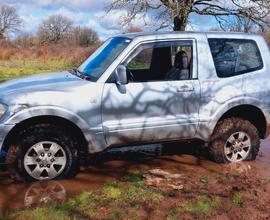 MITSUBISHI Pajero (2000-2007) - 2004