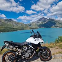 KTM 990 Supermoto - 2011