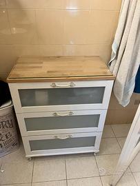 Cassettiera con ribalta