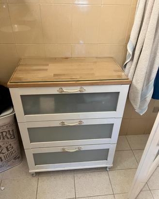 Cassettiera con ribalta