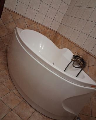 vasca idromassaggio 