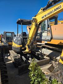 ESCAVATORE CINGOLATO NEW HOLLAND E39B