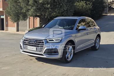 AUDI Q5 40 TDI quattro S tronic S line plus