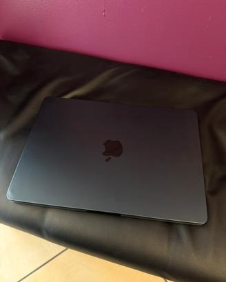 MacBook Air M2 2022