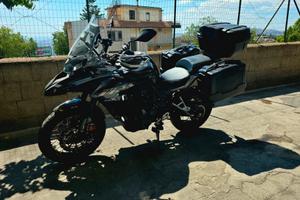 benelli trk 502x da vetrina