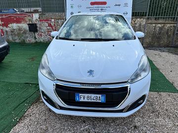 Peugeot 208 1.5 diesel 2019 km64000