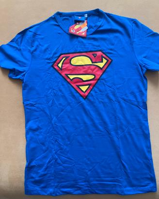 T-shirt di Superman