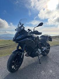 bmw f900 xr