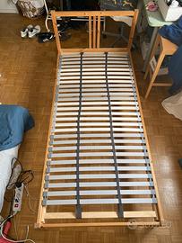 Letto singolo con doghe