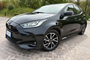Toyota Yaris Hybrid Trend 2022-neopatentat-automat