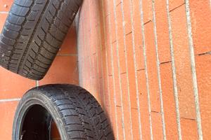 Gomme auto