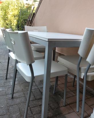 Set da pranzo a 6 posti, adatto anche per esterni 