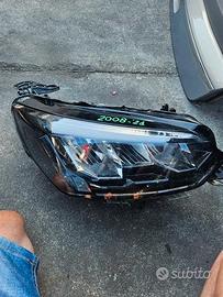 FARO ANTERIORE DESTRO PEUGEOT 2008 2021