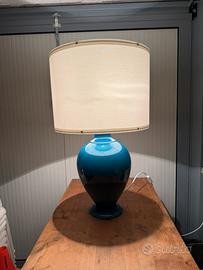 Lampada da tavoloin ceramica blu