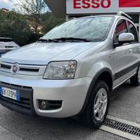 Fiat Panda 1.3 MJT 16V DPF 4x4 Climbing