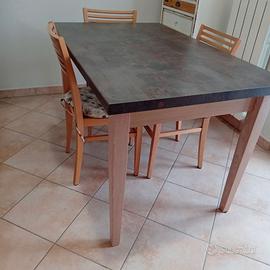 Tavolo cucina-taverna allungabile