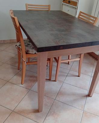 Tavolo cucina-taverna allungabile
