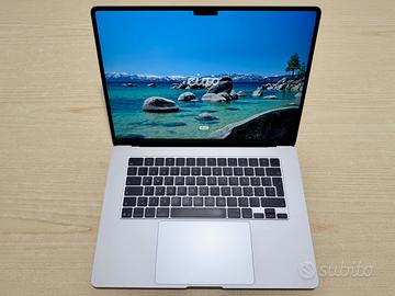 MacBook Air 15 M4 2025 32GB RAM 1TB SSD come nuovo