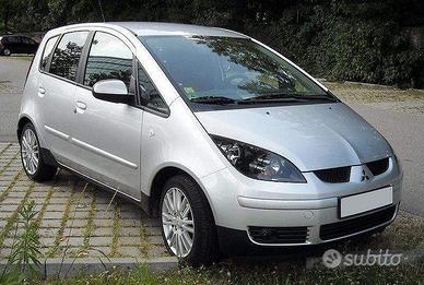 Parabrezza Mitsubishi Colt Z30 04-12