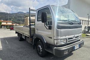 Nissan cabstar consoli 100.000 km