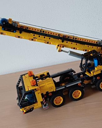 Lego Gru Mobile #42108