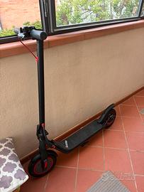 Monopattino iScooter i9M
