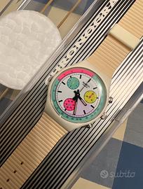 Swatch white horses
