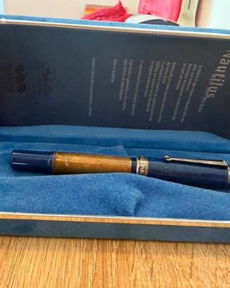 Penna Stilografica DELTA NAUTILUS – Resina Blu 