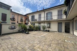 CENTRO - TRE LOCALI PIÙ DOPPI SERVIZI CLASSE 'B