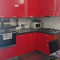 Arredamento completo.