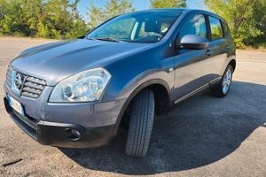Nissan Qashqai 2.0 dCi DPF Tekna