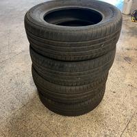 4 pneumatici Bridgestone 195/65 R15 V