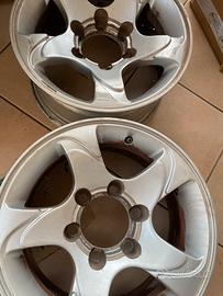 Cerchi in lega  nissan pajero Galloper da 15