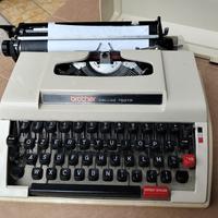 Macchina da scrivere portatile 