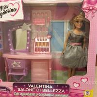 Salone di bellezza nuovo tipo Barbie