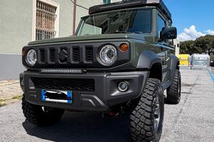 Suzuki Jimny 4 posti Zmode