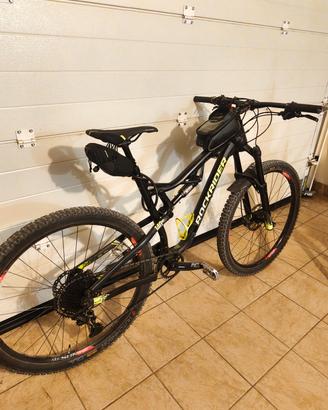bicicletta Mountain Bike