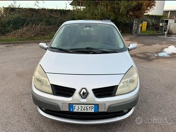 Renault Scenic Scénic 1.5 dCi/105CV AUTOCARRO IVA 