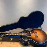 Gibson SJ-200 Standard