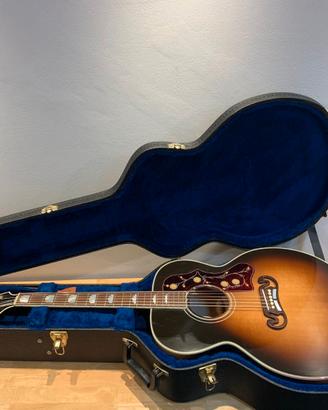Gibson SJ-200 Standard