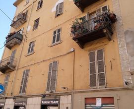 Muri negozio Torino