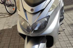 Scooter majestic 400