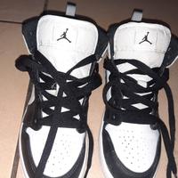 scarpe nike stivaletto bambino n.32