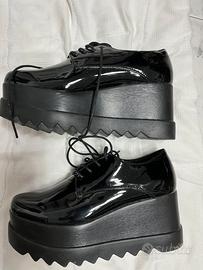 Stivali uomo e scarpe donna  e uomo