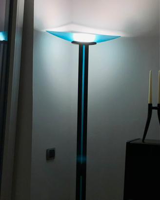 lampada da terra di Mazzega in vetro di Murano.